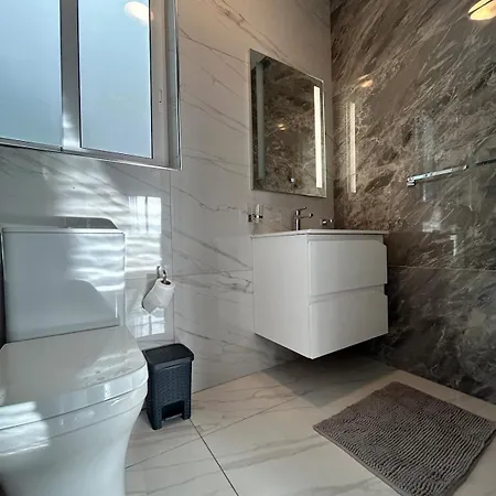 A27 - 5 Mins Walk To Valletta Ferry - Shopping Mall And Bay By Quicktrips * Sliema