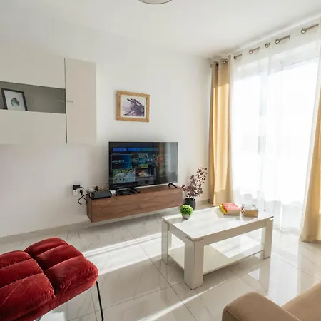 A27 - 5 Mins Walk To Valletta Ferry - Shopping Mall And Bay By Quicktrips * Sliema