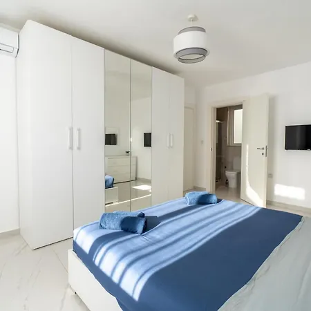 A27 - 5 Mins Walk To Valletta Ferry - Shopping Mall And Bay By Quicktrips Daire