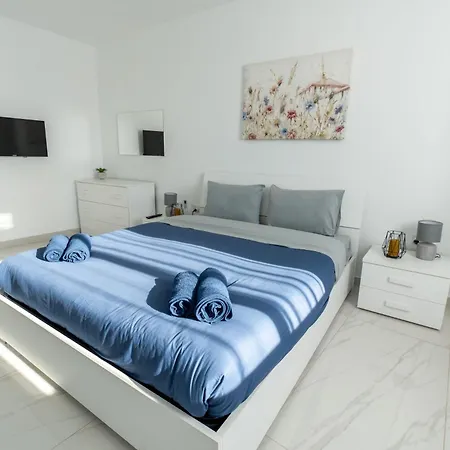A27 - 5 Mins Walk To Valletta Ferry - Shopping Mall And Bay By Quicktrips Sliema