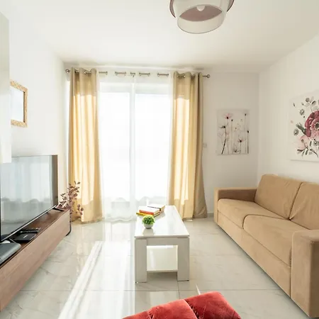 A27 - 5 Mins Walk To Valletta Ferry - Shopping Mall And Bay By Quicktrips