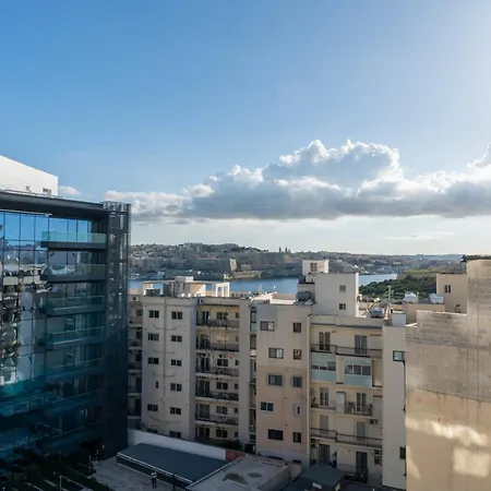 A27 - 5 Mins Walk To Valletta Ferry - Shopping Mall And Bay By Quicktrips Apartment *