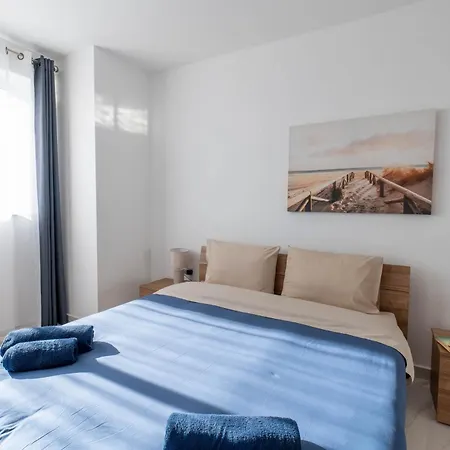 A27 - 5 Mins Walk To Valletta Ferry - Shopping Mall And Bay By Quicktrips Apartment Sliema
